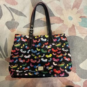 Dooney & Bourke 2017 Disney passholder exclusive “I am ear hat”